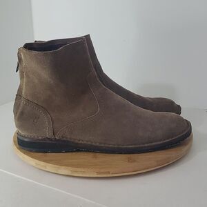 John Varvatos Men's Suede Chelsea Boots Ankle Back Zip Men's 9.5